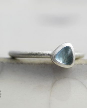 anillo plata aquamarina