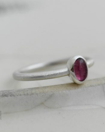 anillo plata turmalina rosa
