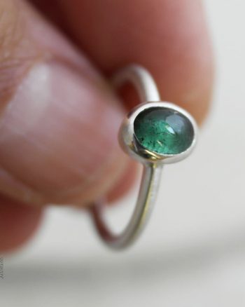 anillo plata turmalina verde azul